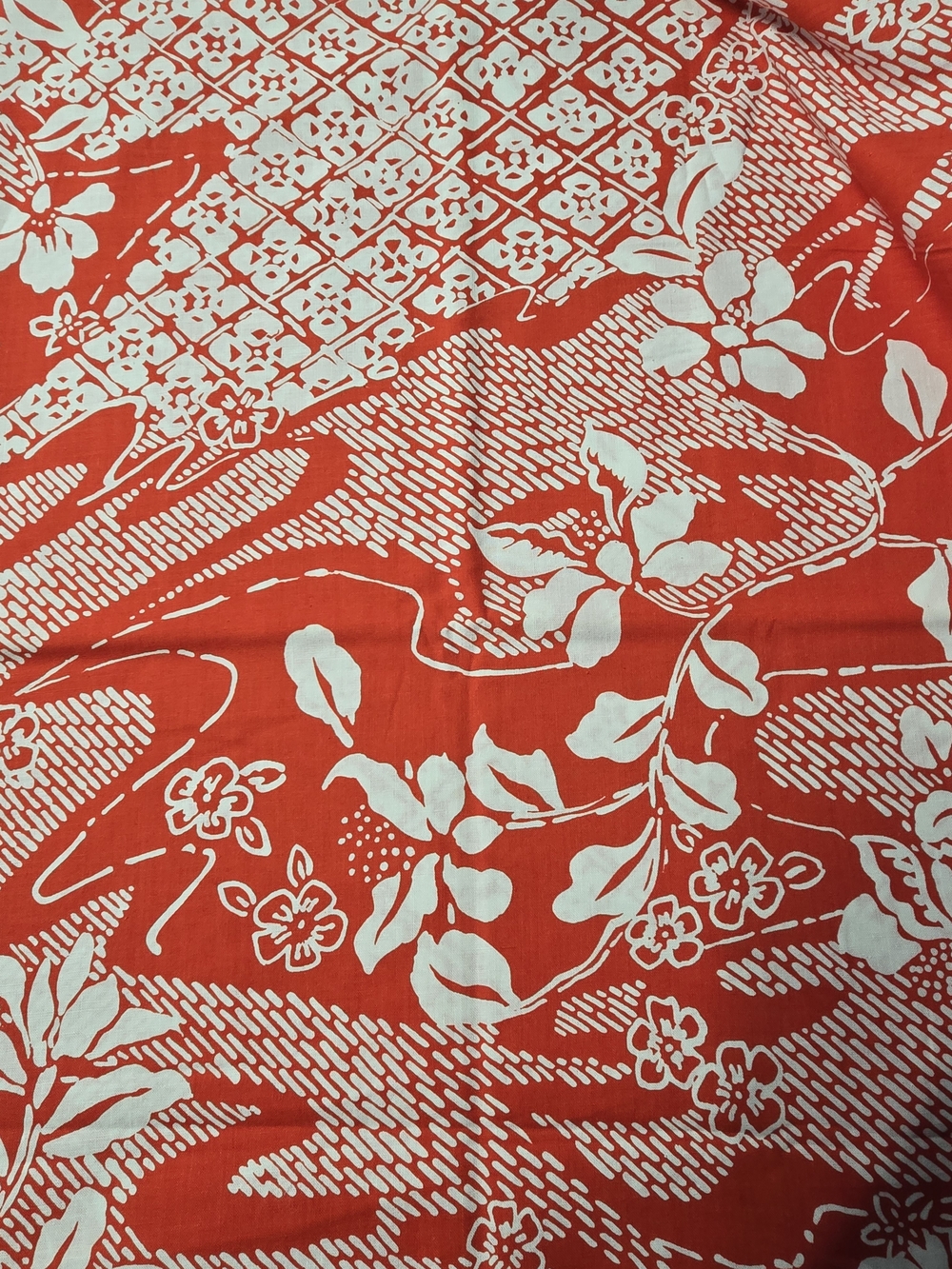 Vntg Asian Floral Print Fabric NWOT 1 Yard x 44"